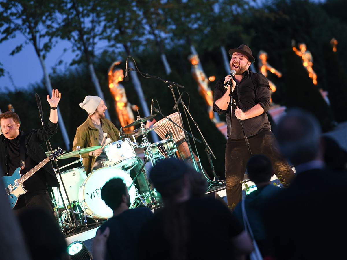 Rock-Noir Band WellBad bei den Sommernächten im Gartentheater